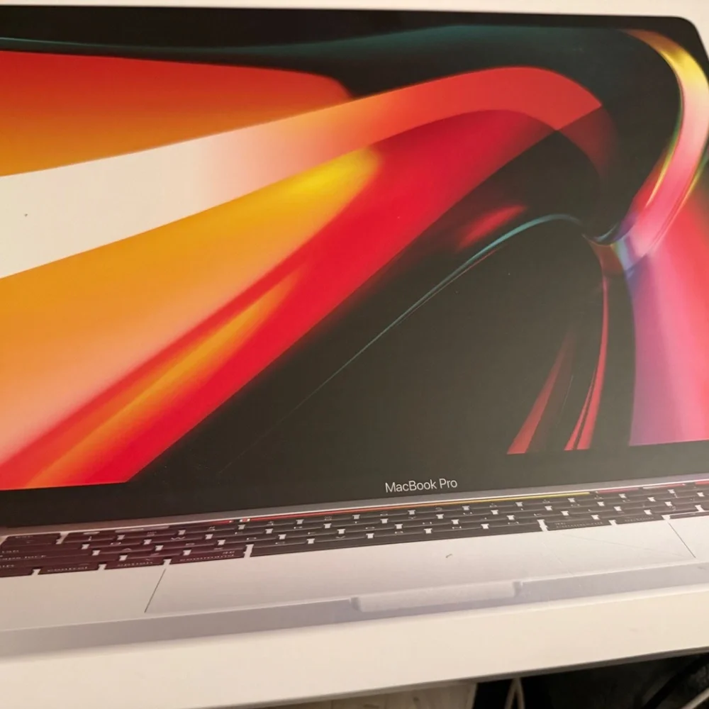 Apple MacBook Pro A2141 16